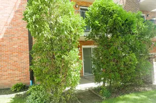 1127 S Old Wilke Rd, Arlington Heights, IL 60005 - Photo 6
