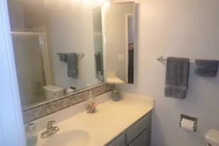 1127 S Old Wilke Rd, Arlington Heights, IL 60005 - Photo 18