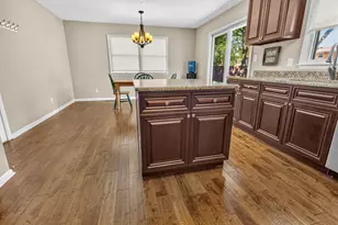 617 Hauert St, Peotone, IL 60468 - Photo 14