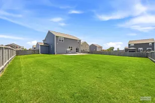 504 Sequoia Ct, Oswego, IL 60543 - Photo 24