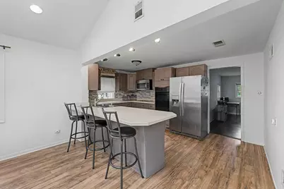 1511 N Dryden Avenue, Arlington Heights, IL 60004 - Photo 6