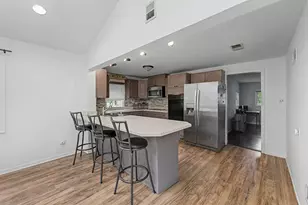 1511 N Dryden Ave, Arlington Heights, IL 60004 - Photo 6