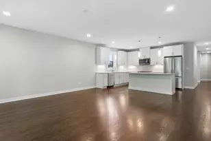 4845 N Keystone Ave, Chicago, IL 60630 - Photo 6