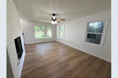 410 E Abe Street, Plano, IL 60545 - Photo 4