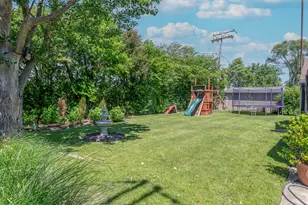 2100 Western Ave, Waukegan, IL 60087 - Photo 22