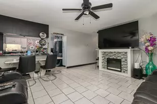 2100 Western Ave, Waukegan, IL 60087 - Photo 18