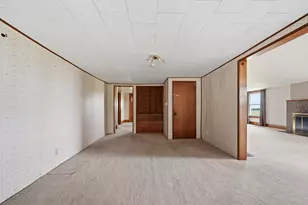 2283 E 2750th St, Kewanee, IL 61443 - Photo 14