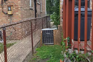 727 E 87th Pl, Chicago, IL 60619 - Photo 14