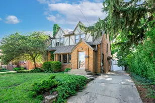 208 Robert Ave, Rockford, IL 61107 - Photo 2