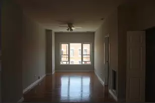 1303 W Ohio St, Chicago, IL 60642 - Photo 4