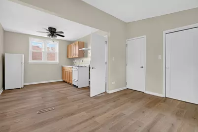 5107 W Berenice Avenue, Chicago, IL 60641 - Photo 36