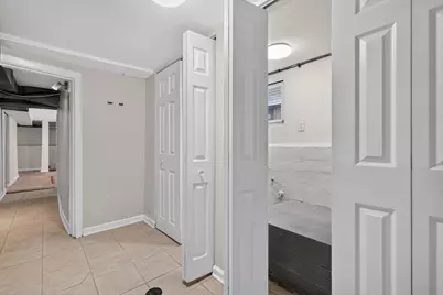 5107 W Berenice Avenue, Chicago, IL 60641 - Photo 20