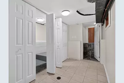 5107 W Berenice Avenue, Chicago, IL 60641 - Photo 20