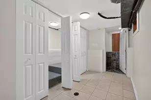 5107 W Berenice Ave, Chicago, IL 60641 - Photo 20