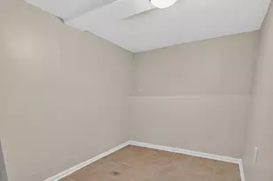 5107 W Berenice Ave, Chicago, IL 60641 - Photo 26