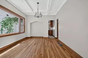 5107 W Berenice Ave, Chicago, IL 60641 - Photo 6