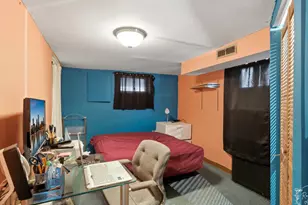 244 S Circle Dr, Addison, IL 60101 - Photo 16