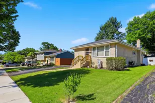 244 S Circle Dr, Addison, IL 60101 - Photo 26