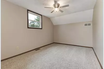 1528 N Hershey Road, Bloomington, IL 61704 - Photo 20