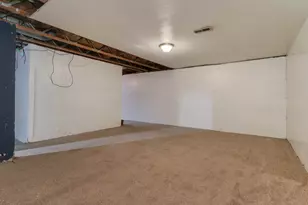1528 N Hershey Rd, Bloomington, IL 61704 - Photo 26