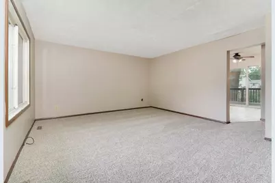 1528 N Hershey Road, Bloomington, IL 61704 - Photo 2