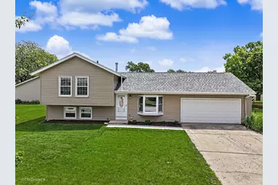 30W281 Heather Court, Warrenville, IL 60555 - Photo 2