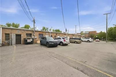 5337 W Devon Avenue, Chicago, IL 60646 - Photo 22
