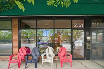 5337 W Devon Avenue, Chicago, IL 60646 - Photo 26