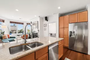 1056 W Lawrence Ave, Chicago, IL 60640 - Photo 10
