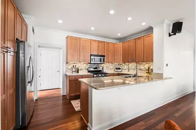 1056 W Lawrence Avenue #4A, Chicago, IL 60640 - Photo 8