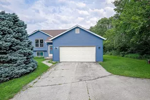 1868 Wolverine Rd, Dixon, IL 61021 - Photo 1