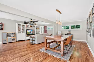 0N741 Barry Ave, Wheaton, IL 60187 - Photo 8
