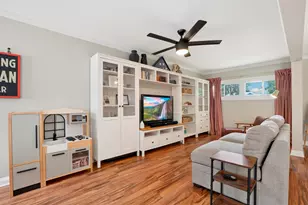 0N741 Barry Ave, Wheaton, IL 60187 - Photo 10
