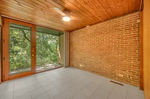 12N085 Wildmere Dr, Elgin, IL 60123 - Photo 18