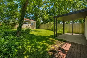 12N085 Wildmere Dr, Elgin, IL 60123 - Photo 34
