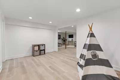 1445 Glenwood Avenue, Glenview, IL 60025 - Photo 34