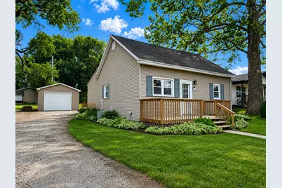 202 W Cedar Street, Leroy, IL 61752 - Photo 2