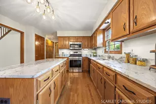 1119 Book Rd, Naperville, IL 60540 - Photo 4