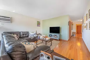 2033 Sherman Ave, Evanston, IL 60201 - Photo 4