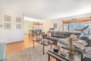 2033 Sherman Ave, Evanston, IL 60201 - Photo 6