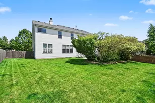 88 Westbourne Ave, Sugar Grove, IL 60554 - Photo 34
