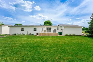 5604 Irving Blvd, Machesney Park, IL 61115 - Photo 30