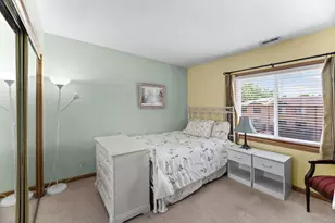 1339 E Central Rd, Arlington Heights, IL 60005 - Photo 20