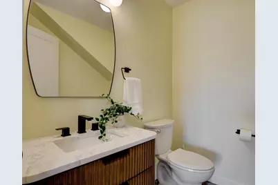 1156 Oakmeadow Court, Gurnee, IL 60031 - Photo 24