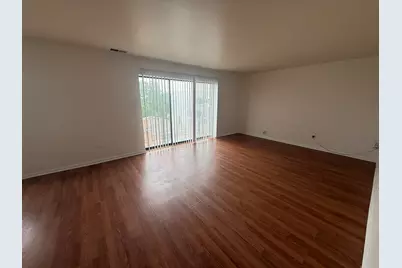 2310 N Harlem Avenue #504, Elmwood Park, IL 60707 - Photo 4