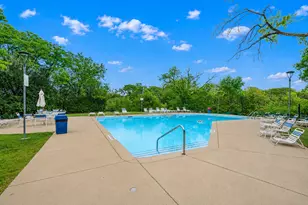 1811 Four Lakes Ave, Lisle, IL 60532 - Photo 14