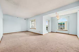 2899 Heritage Dr, Joliet, IL 60435 - Photo 6