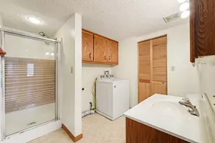 2899 Heritage Dr, Joliet, IL 60435 - Photo 18