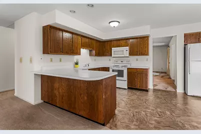 2107 Gunn Drive, Champaign, IL 61821 - Photo 16
