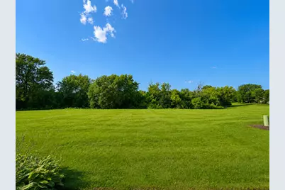 1696 Vermont Drive, Elk Grove Village, IL 60007 - Photo 20